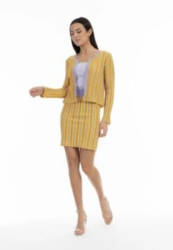 Faina Strickjacke - Flieder Multicolor -Faina Verkauf 08281e30d7fe4136b01ccea947e2aca7