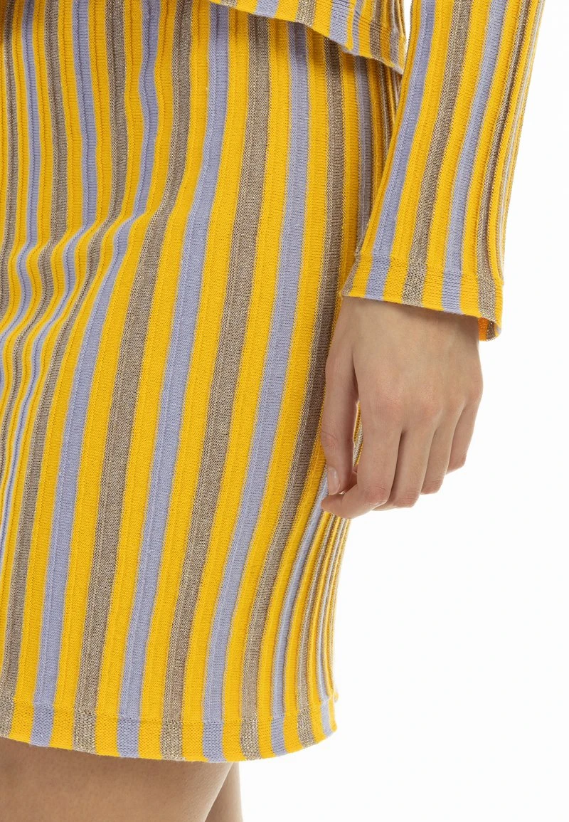 Faina Minirock - Flieder Multicolor 6 Faina Minirock - Flieder Multicolor - Image 4