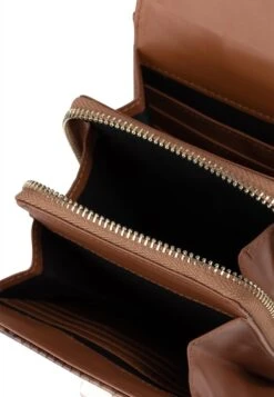 Faina TYLIN - Umhängetasche - Kamel 11 Faina TYLIN - Umhängetasche - Kamel -Faina Verkauf 20627c2534ba4a69b6ab086434301e5b