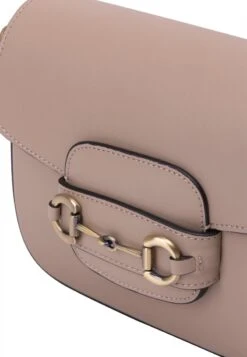 FAINA LEDERHANDTASCHE KOOSH - Umhängetasche - Beige 12 FAINA LEDERHANDTASCHE KOOSH - Umhängetasche - Beige -Faina Verkauf 31d1396757b64035ae5656592fb25057