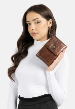 Faina TYLIN - Umhängetasche - Kamel 13 Faina TYLIN - Umhängetasche - Kamel -Faina Verkauf 500248b739144913b82df1083b1c32b8 1