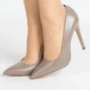 Faina Pumps - Beige 1 Faina Pumps - Beige -Faina Verkauf 577f638802fa4e09975308e57a2a73e4