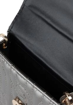 Faina TYLIN - Umhängetasche - Gold 11 Faina TYLIN - Umhängetasche - Gold -Faina Verkauf 84ea9f968db840aa99496be4b59df756