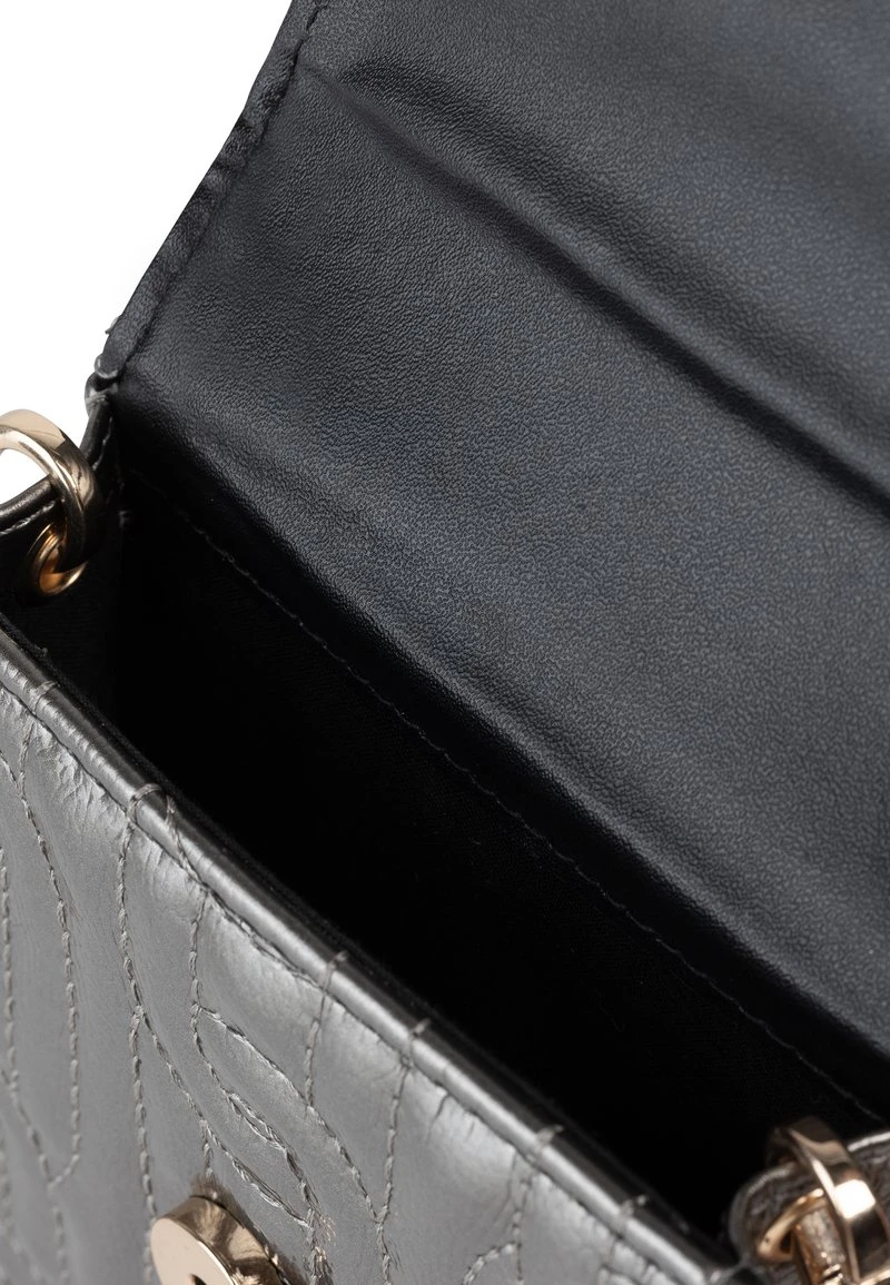 Faina TYLIN - Umhängetasche - Gold 6 Faina TYLIN - Umhängetasche - Gold - Image 4