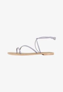 Faina Riemensandalette - Flieder 9 Faina Riemensandalette - Flieder -Faina Verkauf da9e7025dc6440169dddb9b72c89474a