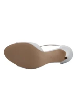 FAINA CASPIO - Riemensandalette - Creme -Faina Verkauf e23c9eab57764942a686ce11bf64b795