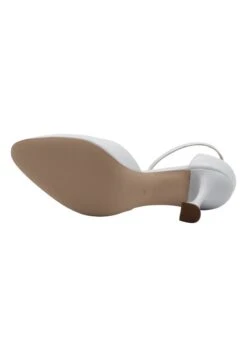 FAINA CASPIO - High Heel Pumps - Creme 13 FAINA CASPIO - High Heel Pumps - Creme -Faina Verkauf ee721687499944c7a28340a483b9007d